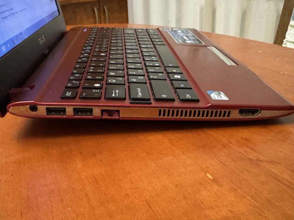 Ноутбук ASUS 1225C