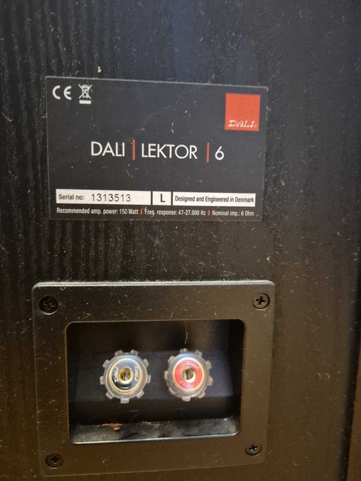 Kino domowe YAMAHA RX-S600D  plus 5 głośników DALI Lektor