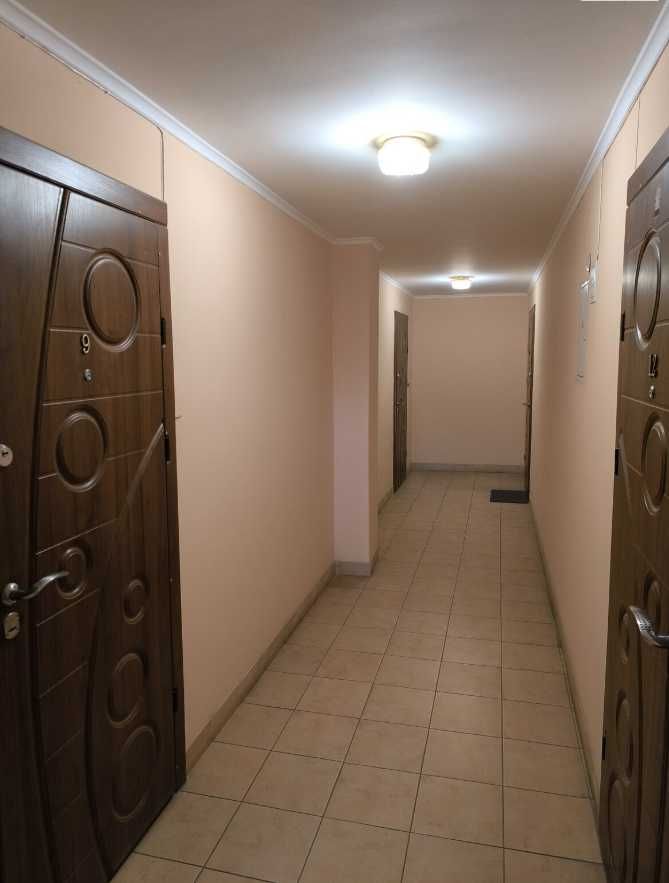 Продається 1 кімнатна квартира район Південно-Західний 37625