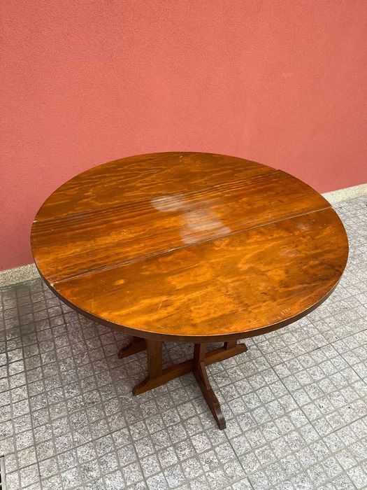 Mesa de Cozinha desdobrável com 4 cadeiras