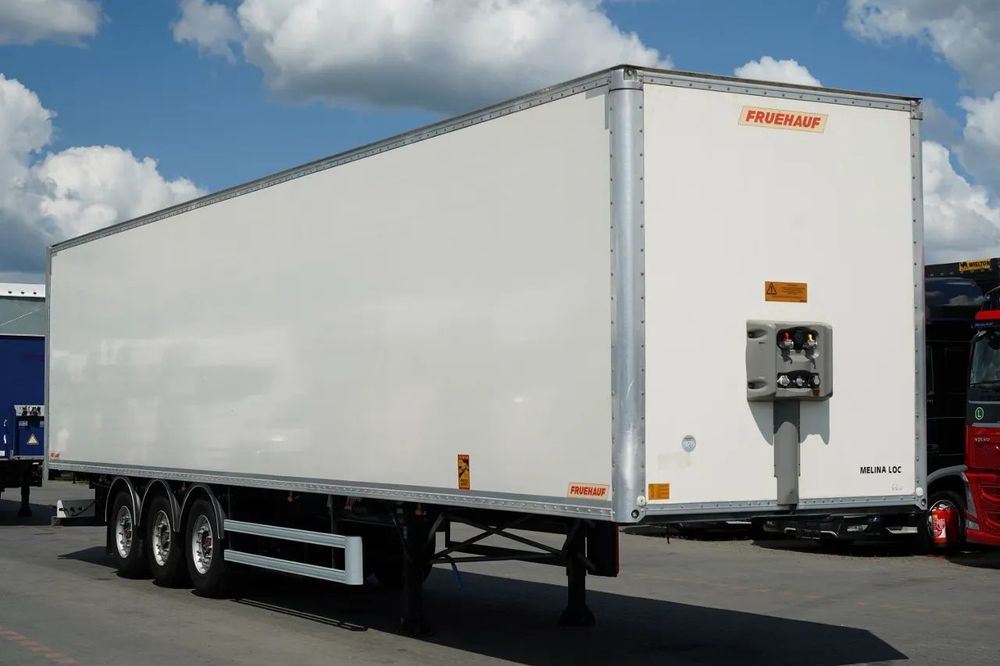 Fruehauf KONTENER / KOFFER /  DOPPLESTOCK / OSIE SAF / 2 OSIE  PODNOSZONE / ROLETA / MOCNA PODŁOGA: SZYNA DESKA