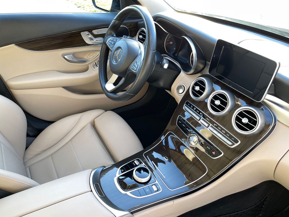 Mercedes-Benz C-Class 2017