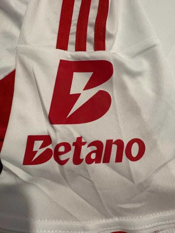 Nova Camisola Benfica 25/26