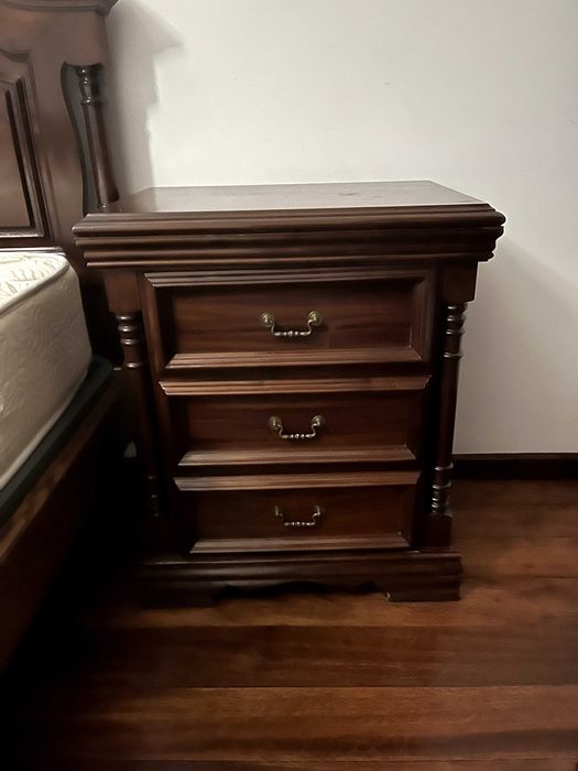 Mobilia Completa Quarto - Madeira Maciça