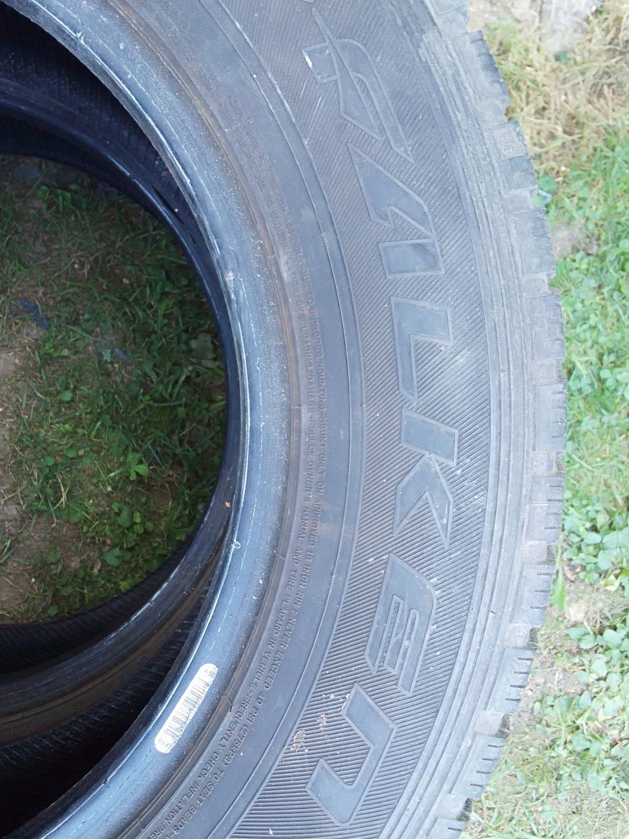 2 Opony wielosezonowe 215/65r16C FALKEN 2021r 6.5mm
