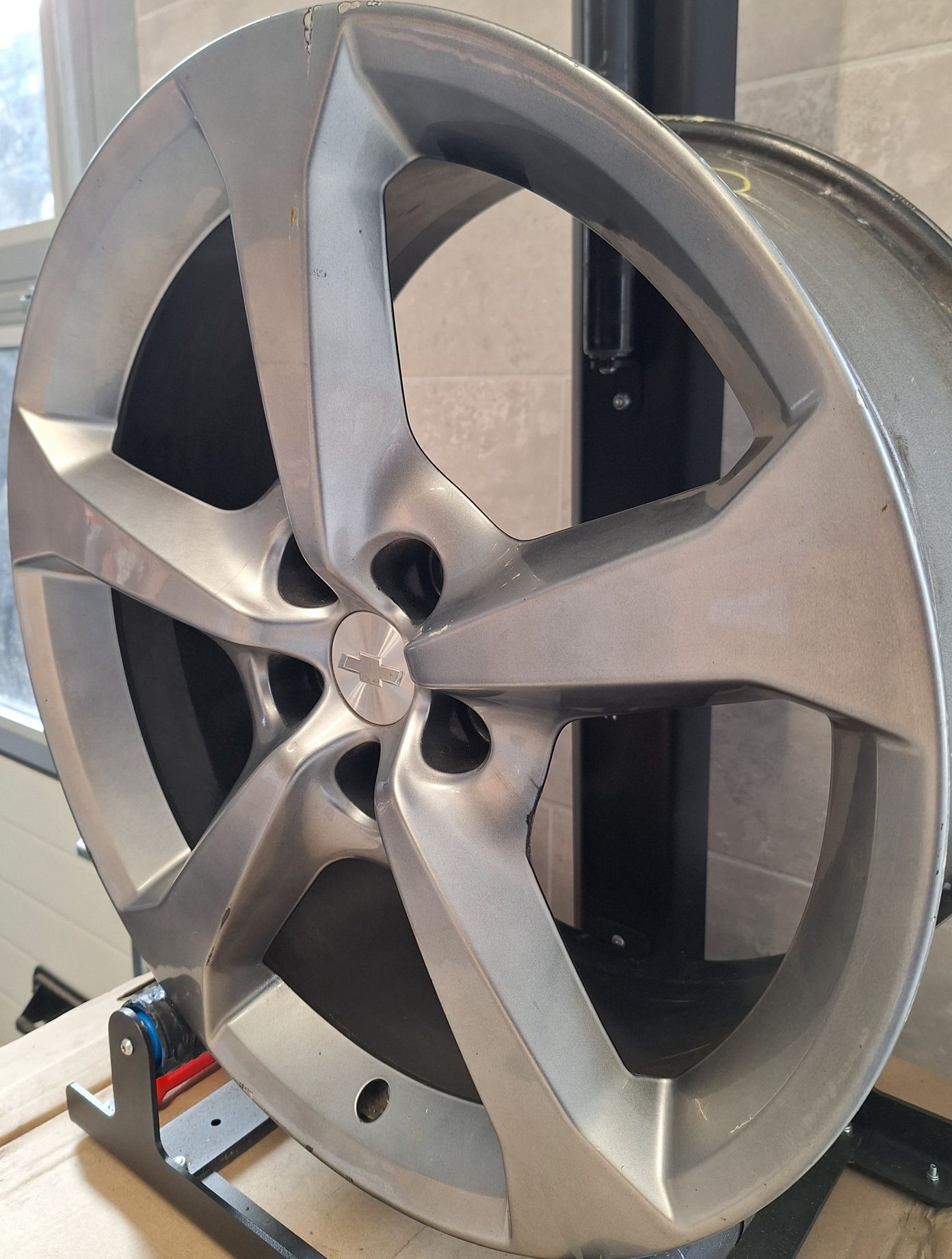 PF133 Felga 20 Chevrolet Camaro Tył Alufelga 5×120 Pojedyńcza