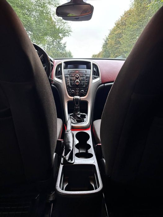 Opel Astra j.1.7 cdti