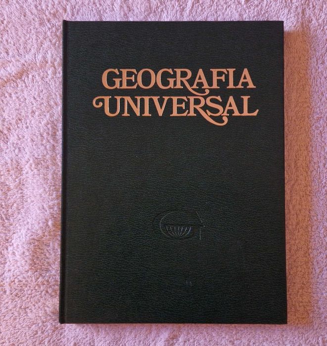 Livro Geografia Universal "África e Oceania"