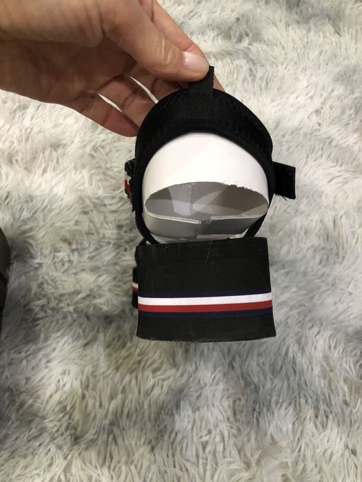 Босоніжки Tommy Hilflger