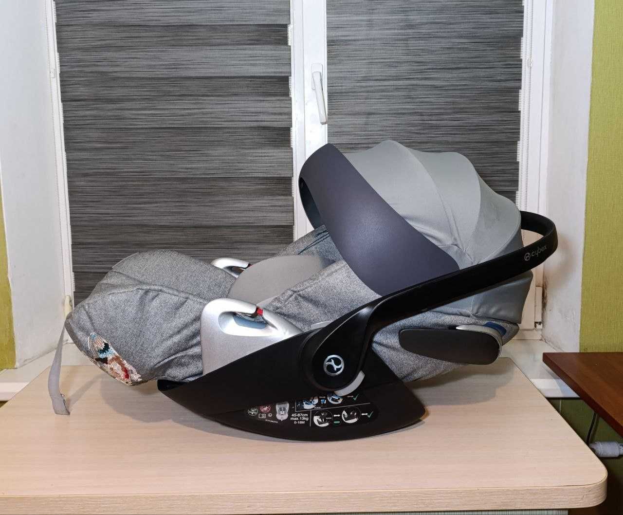 Автокрісло Cybex Cloud Z2 i-Size Plus Platinum