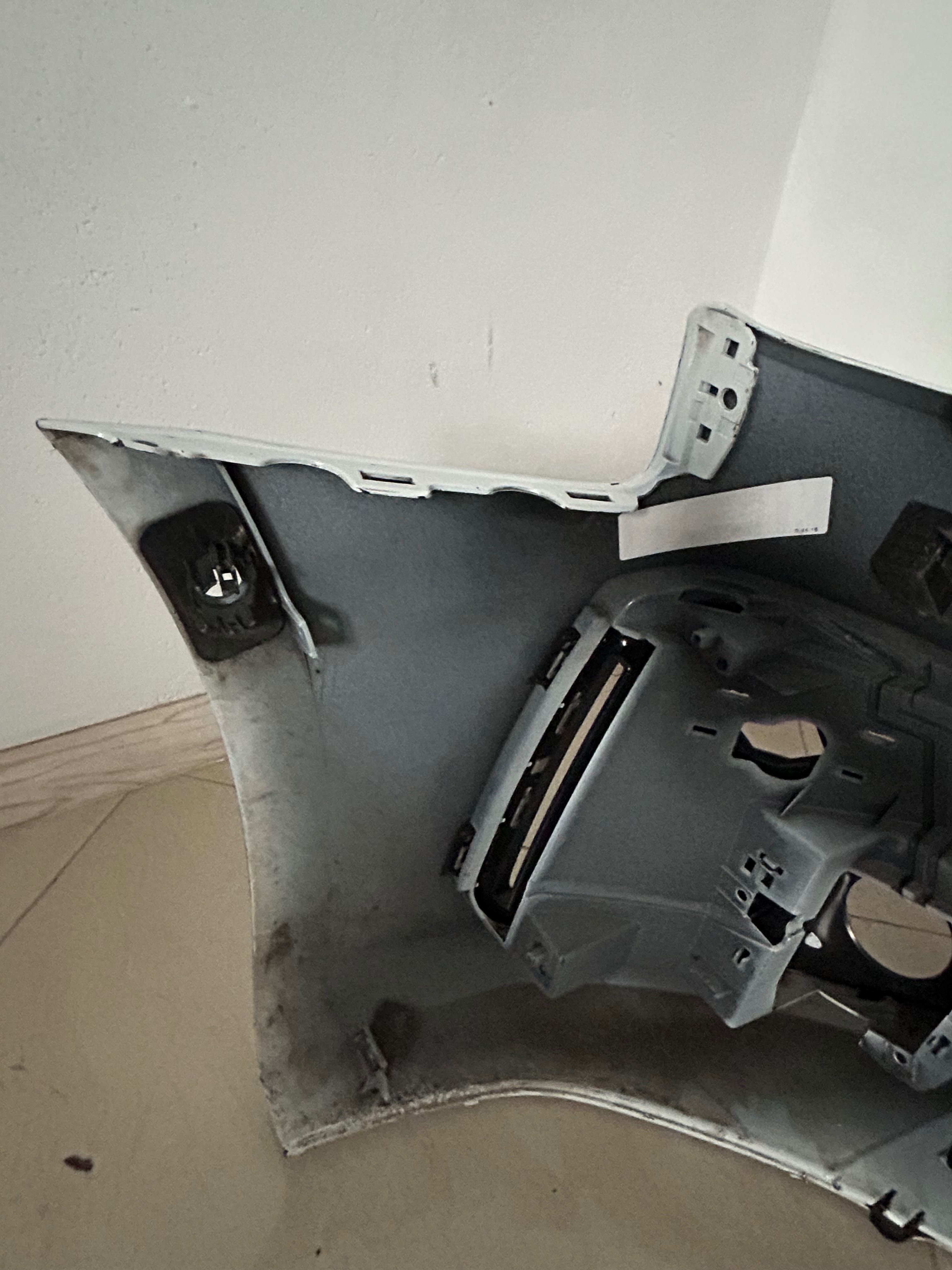 Zderzak przód Audi A4 B9 S-Line LS9R 6 PDC spryskiwacze Lift 2019-