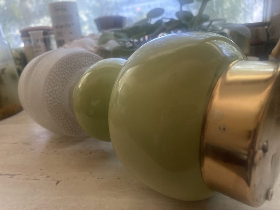 Lampa Lumet Poznań bałwanek PRL lata 60/70 miętowa