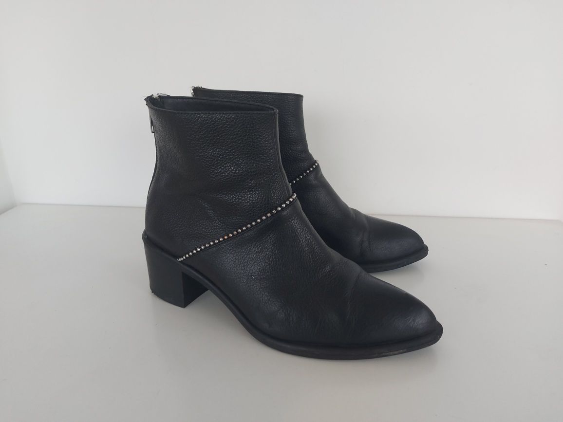 Buty botki skórzane Quazi w rozmiarze 40
