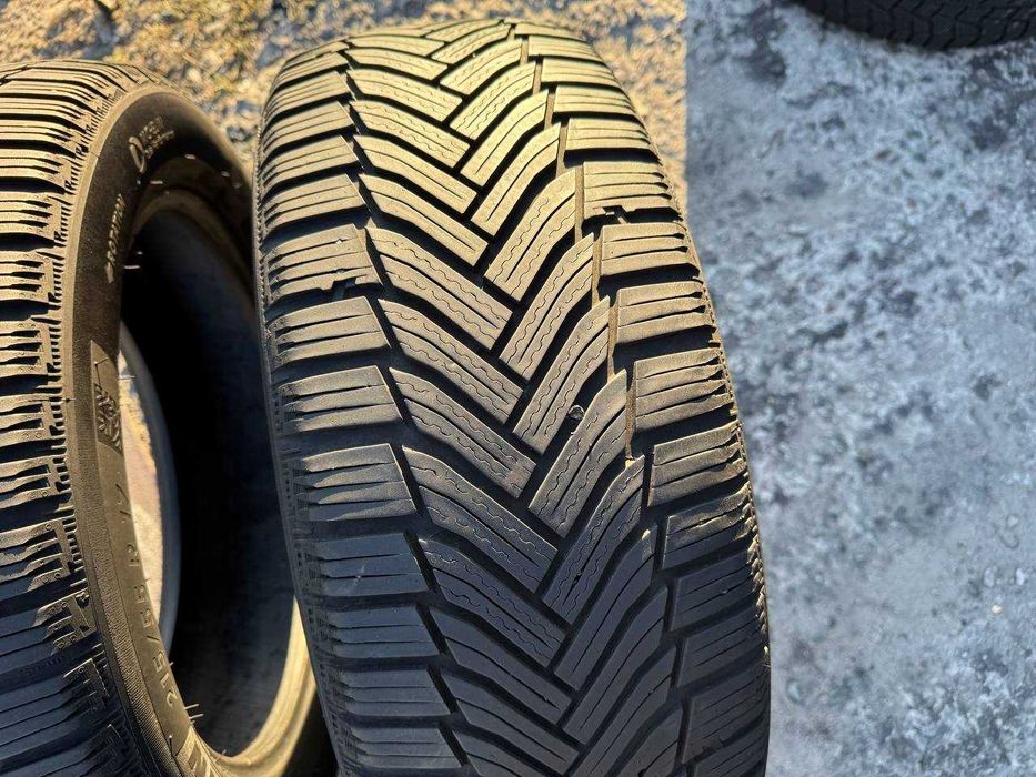 Шини зима 215/55/R17 Michelin Alpin 6 2022Рік