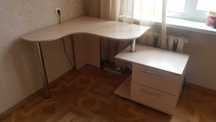 Продам стол ученический, б/у в отличном состоянии