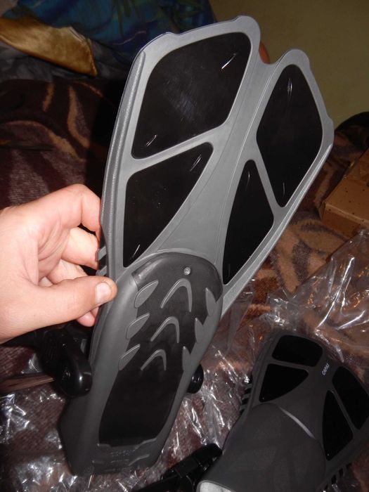 Wyprzedaż->C7089 CAPAS Płetwy do nurkowania r.S/MD, JR 9-13 lat OPIS!