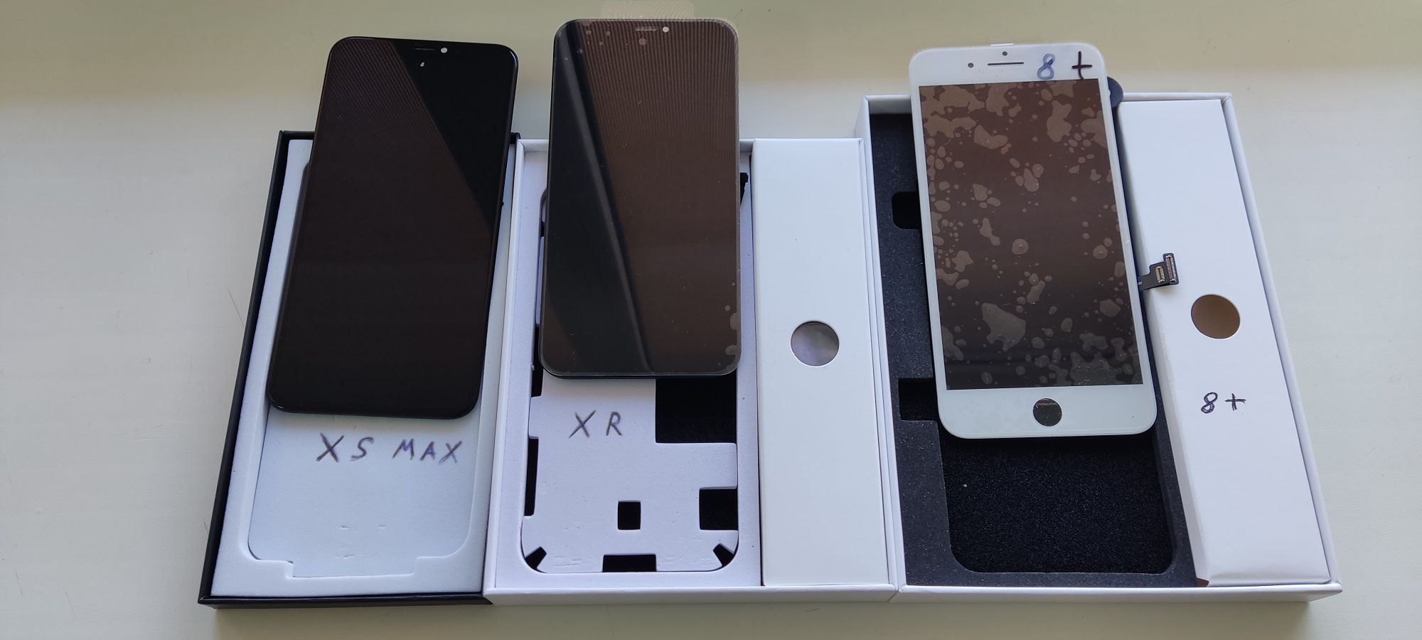 Дисплеї для iPhone 6s, 6s Plus, 7, 8 Plus, XS Max, XR