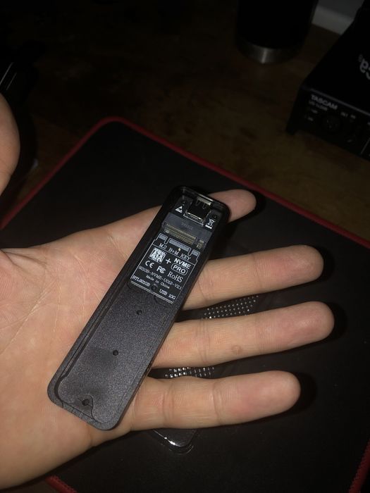 Зовнішній корпус для SSD M.2 NVMe та SATA