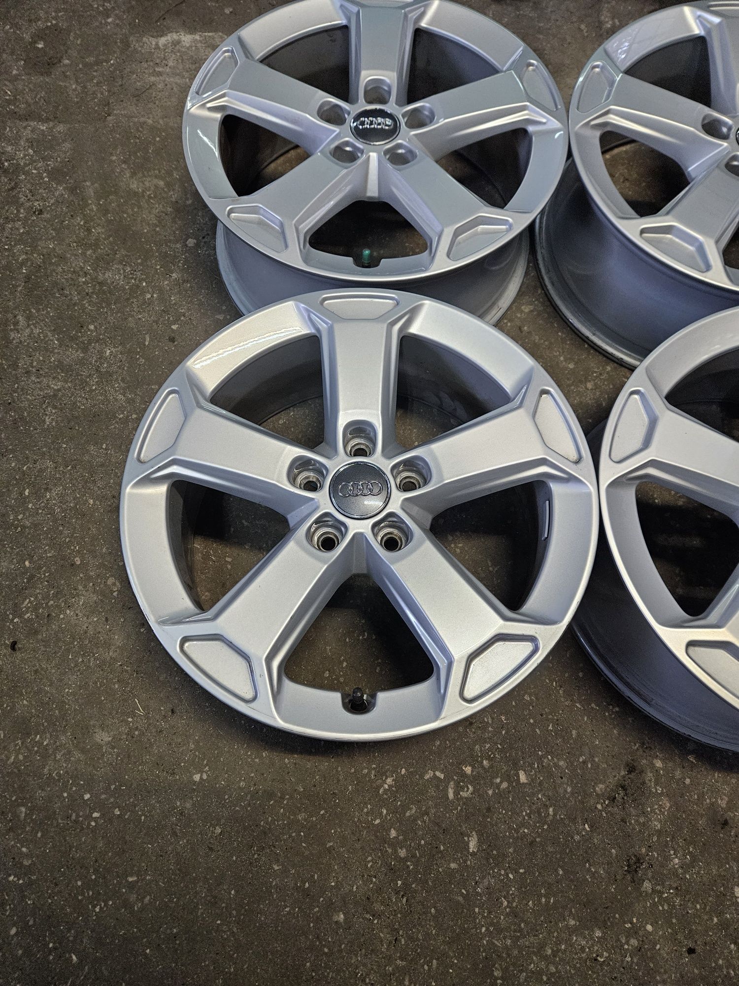 Alufelgi 17" Audi A4.B6.B7 B8.A6.C5.C6.C7.Q3 Q5