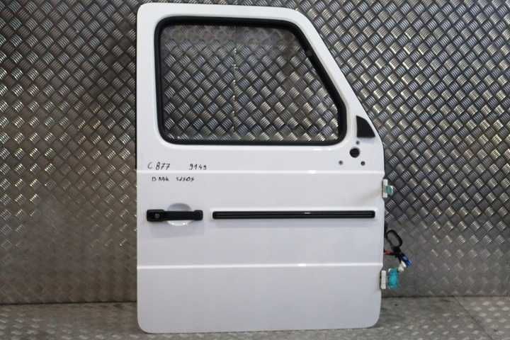 MERCEDES G-CLASS W463 Двері передні задні A4637305000 A4637208200