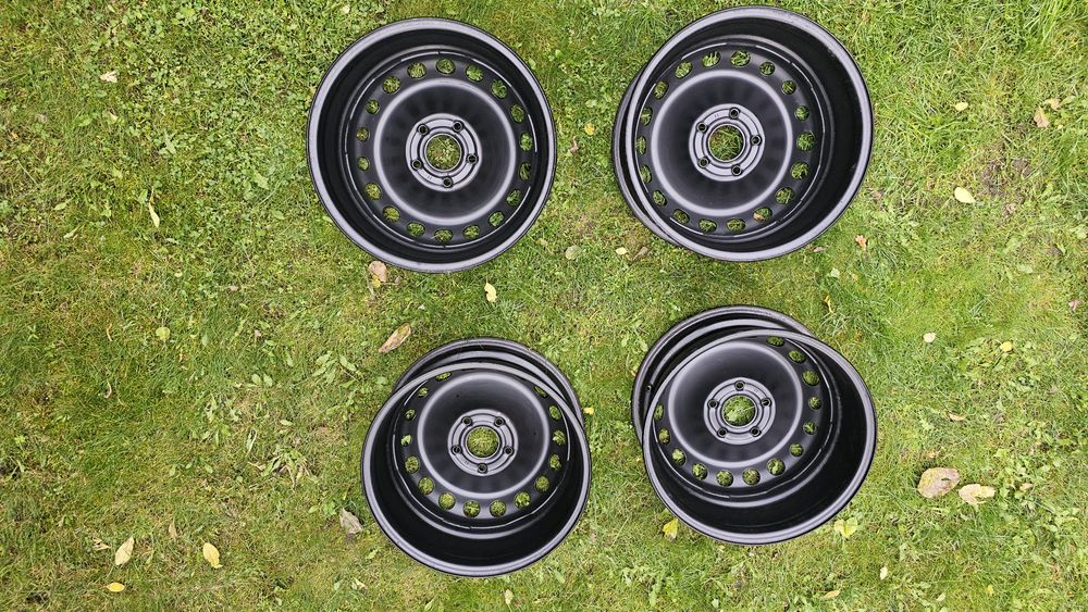 Felgi Renault stalowe 6,5 J16 5 x 114,3 ET474szt