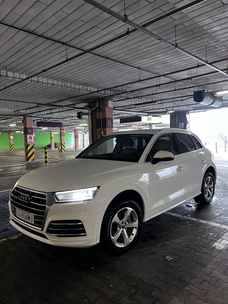 Audi Q5 s-line polski salon 2.0 TDI