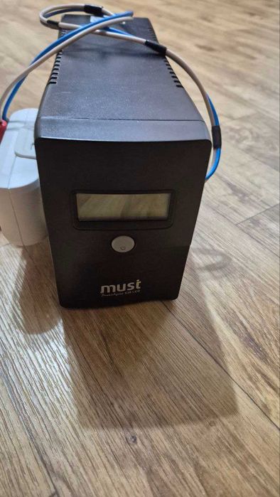 UPS безперебійник