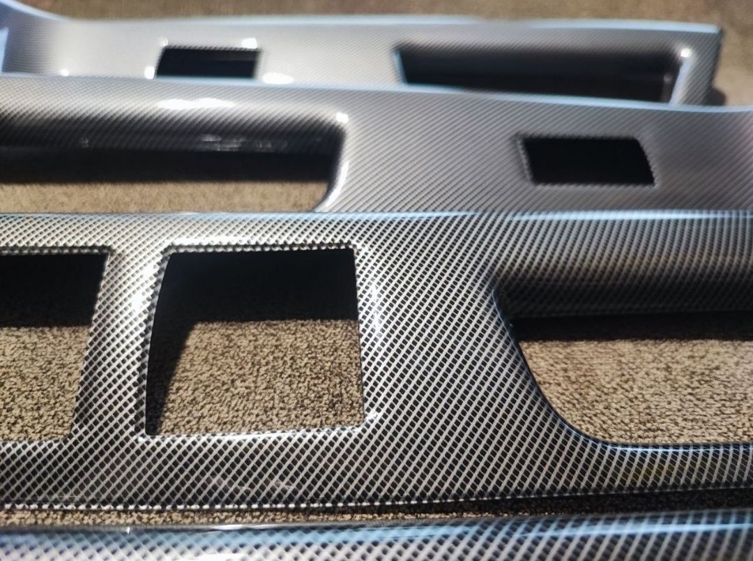 Накладки на карты дверей, подлокотники Mitsubishi Lancer X