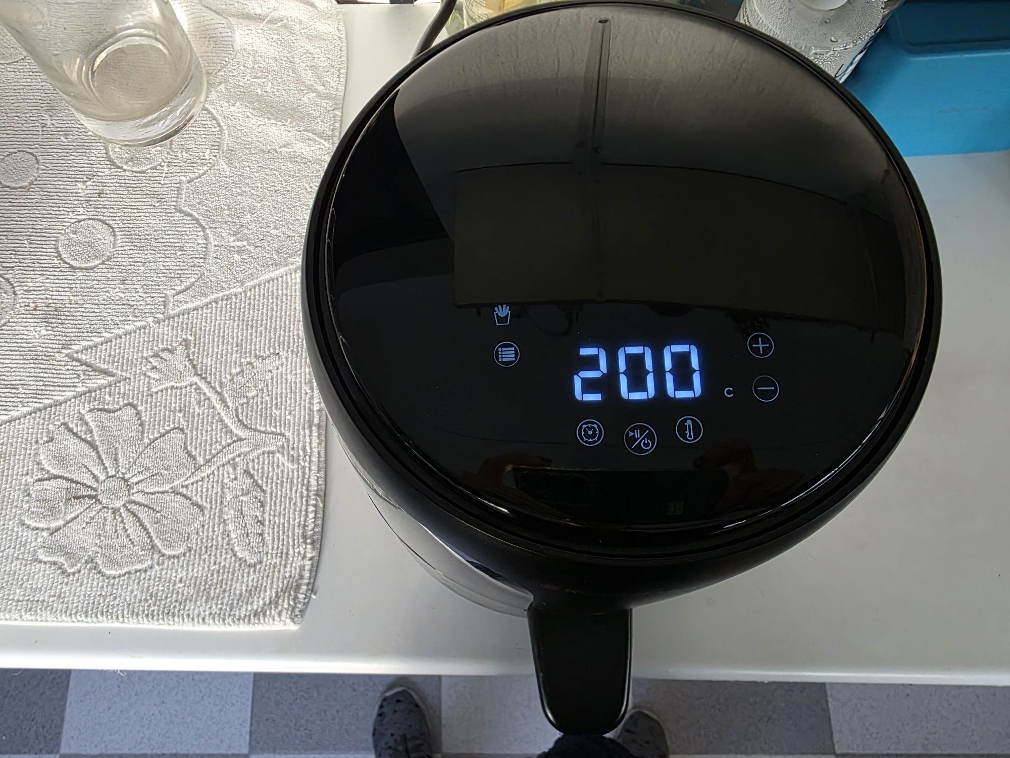 Fritadeira Airfryer Russell Hobbes