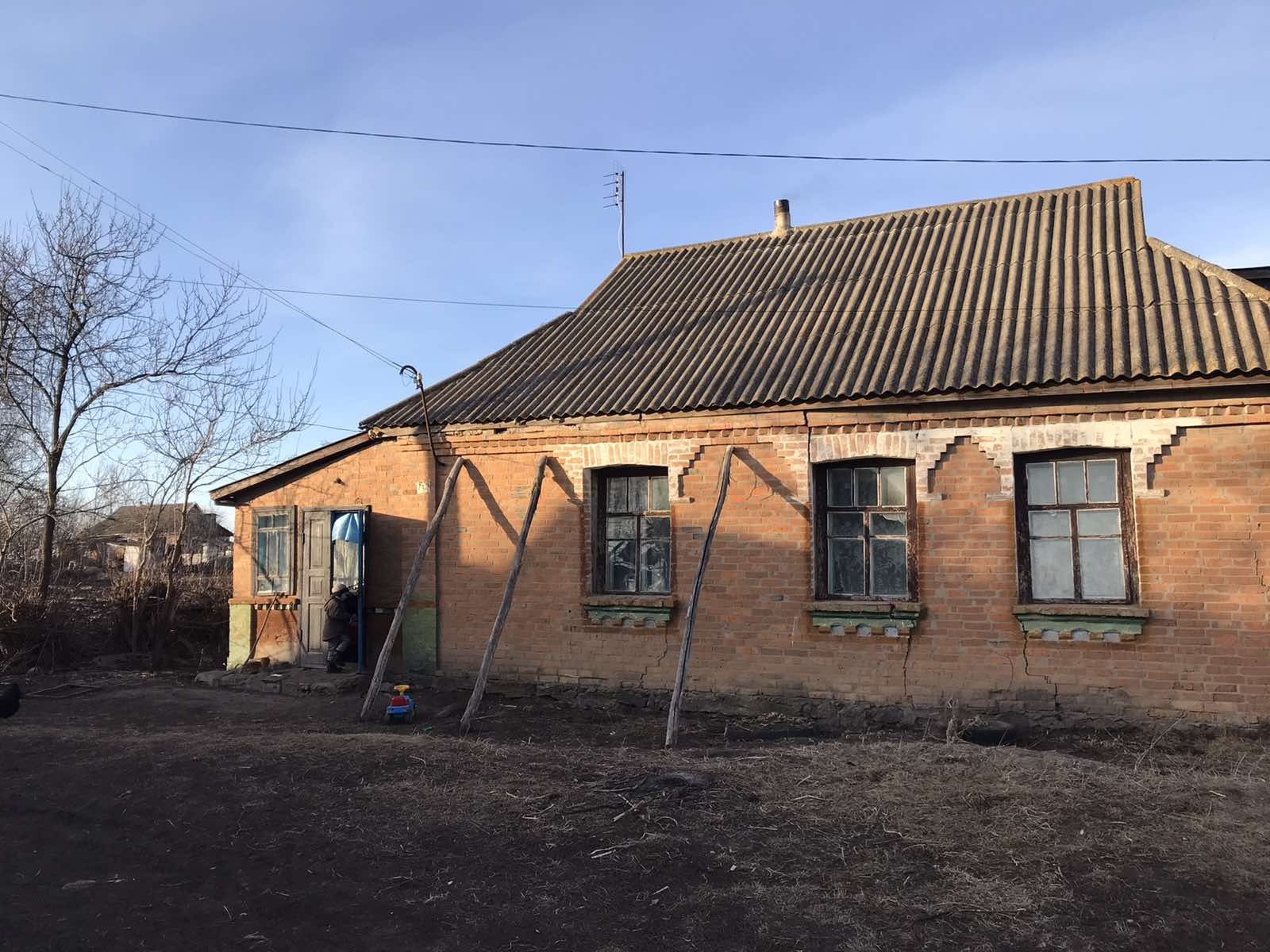 Продаж будинку в с. Лозувата