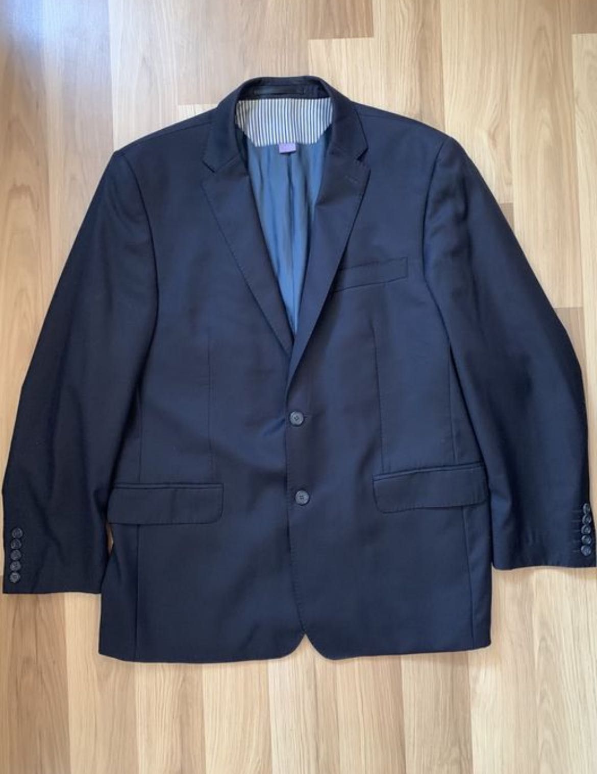 Garnitur Lavard 176/108/94 wełna 130's kolor czarny