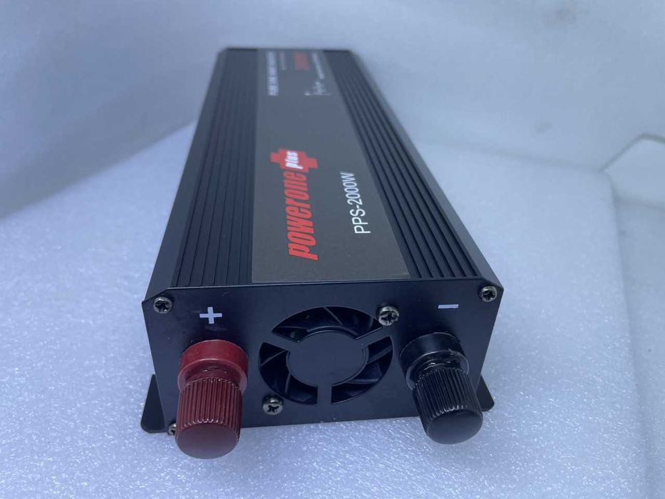 Преобразователь авто инвертор Power 12V 220V 2000W c функц/ плав пуска