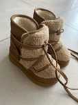 Nowe buty Donsje