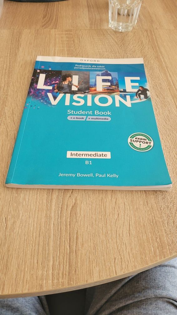 Angielski Life Vision B1 student book