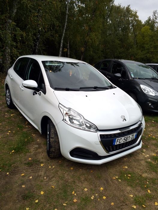 Peugeot 208 18r lift