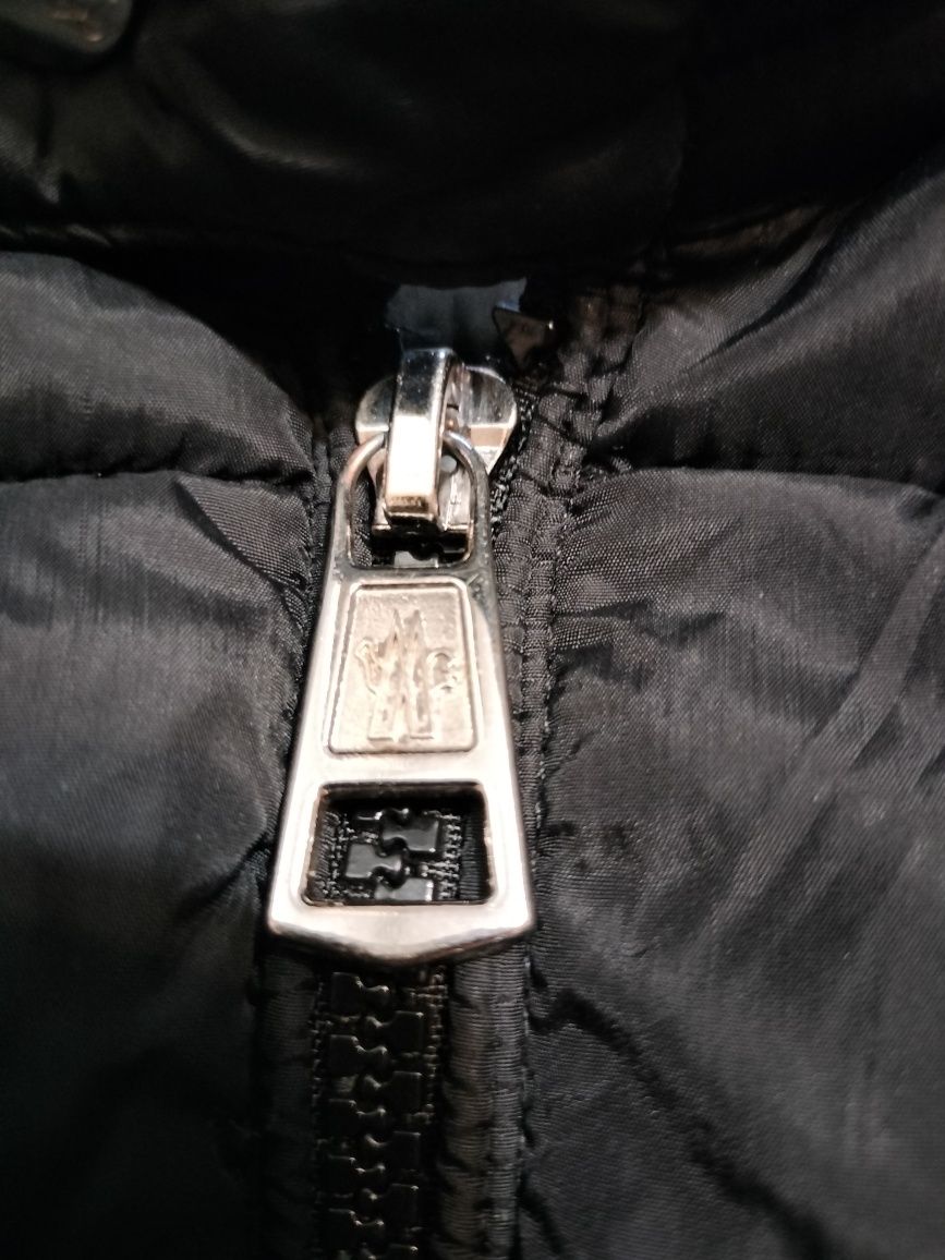 Kurtka damska ocieplana Moncler