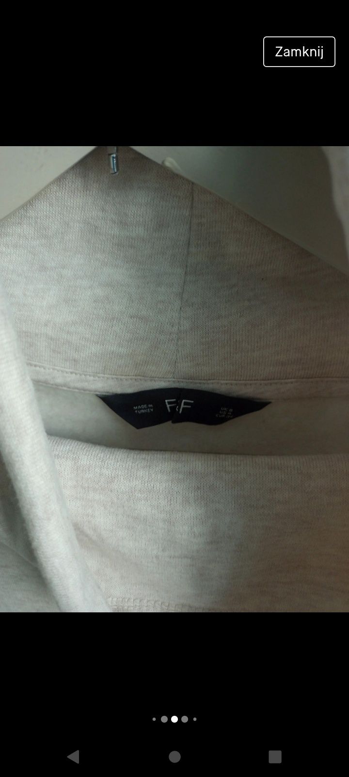 Beżowa bluza dresowa z golfem F&F 36