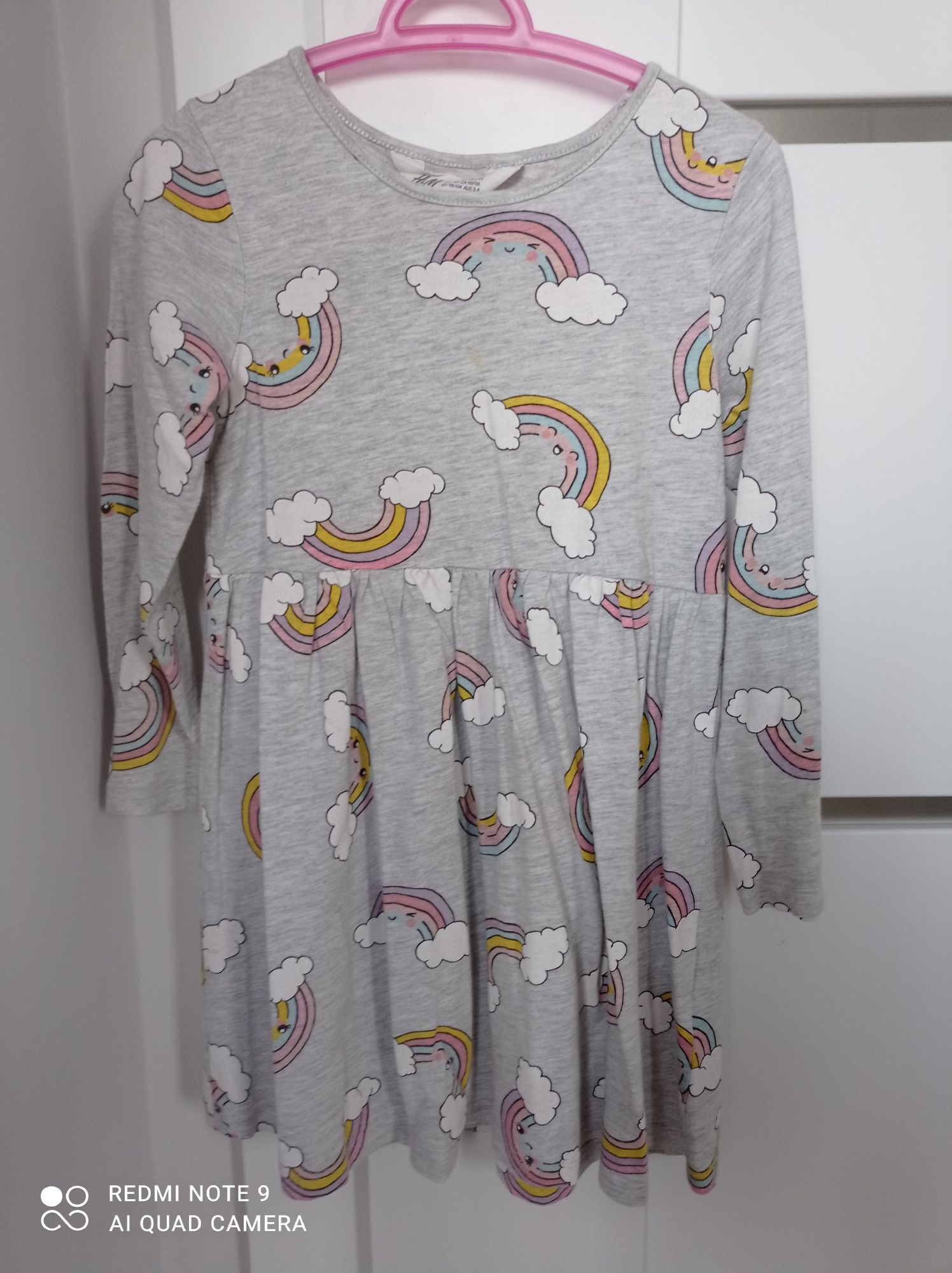 Sprzedam sukienkę H&M rozm. 98/104