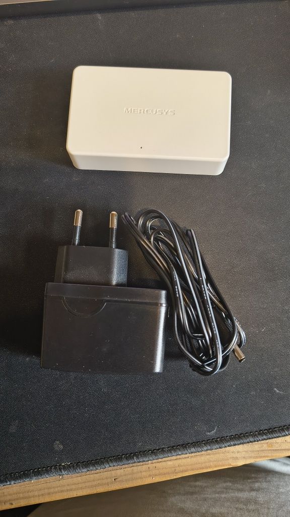 Комутатор Mercusys MS105