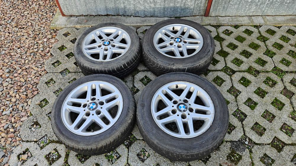 Felgi z oponami zimowymi 195/65 R15 (185/55 R15) BMW 3 5x120