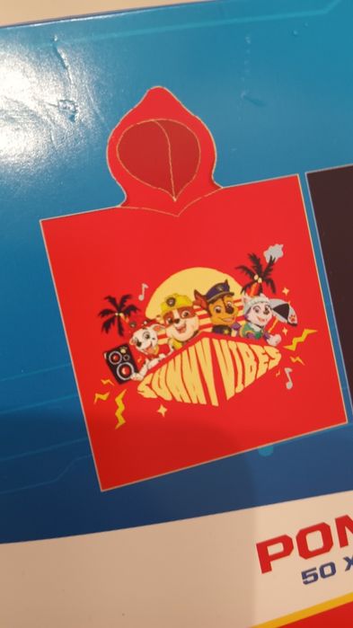 Poncho z kapturem psi patrol 55x115 bawełna pieski nowy czerwone