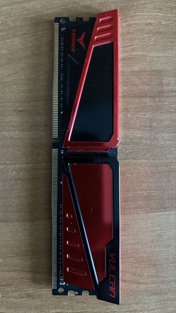 Team Ddr4 16gb vulcan tforce