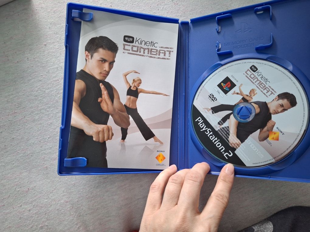 EyeToy kinect combat playstation 2