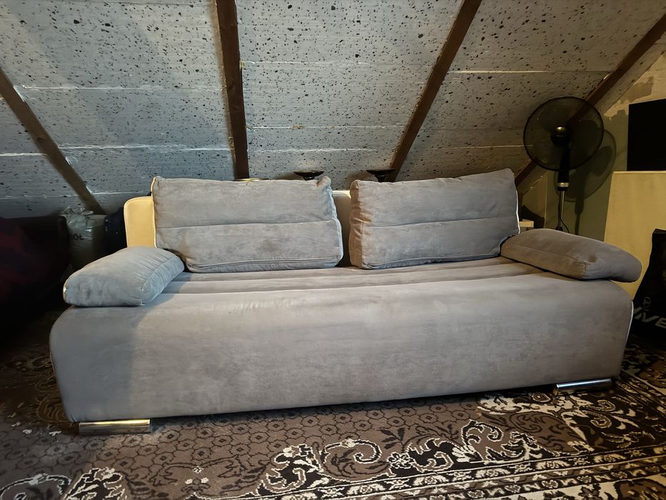 Kanapa łóżko biało siwe