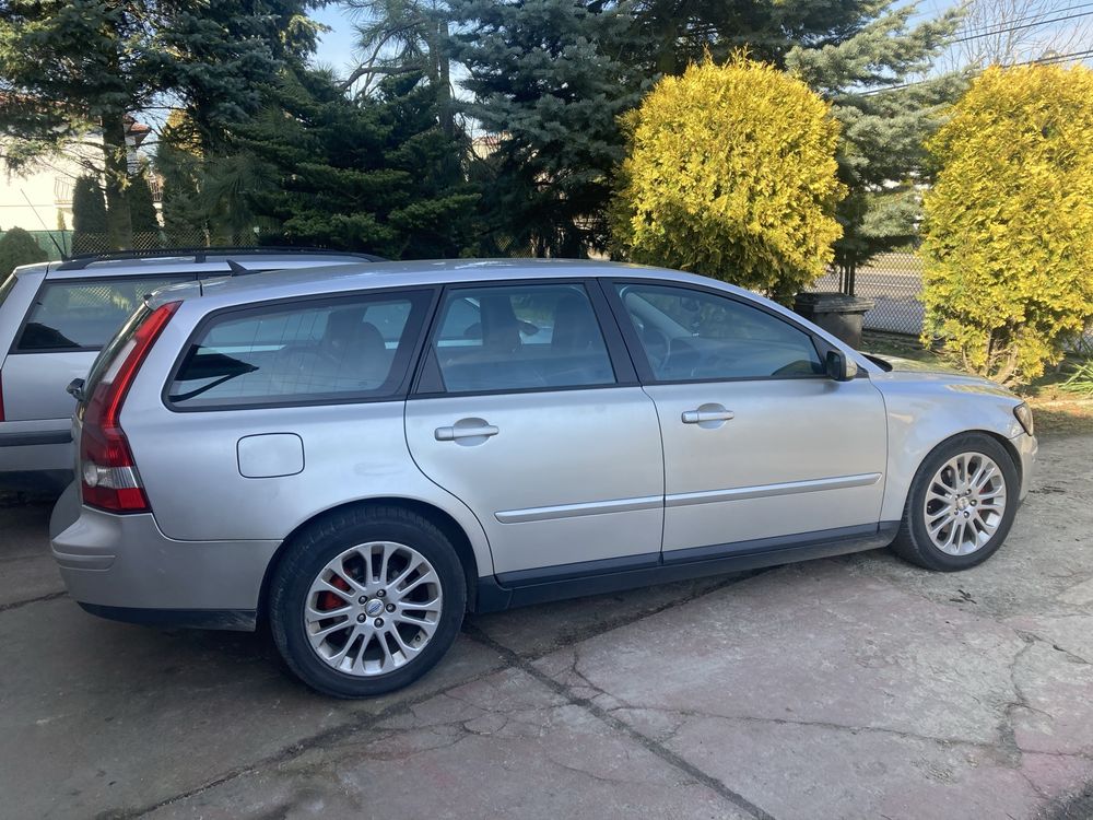 Volvo v50 2.0 diesel 136km