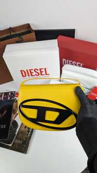 Яскрава сумка Дізель diesel d bag