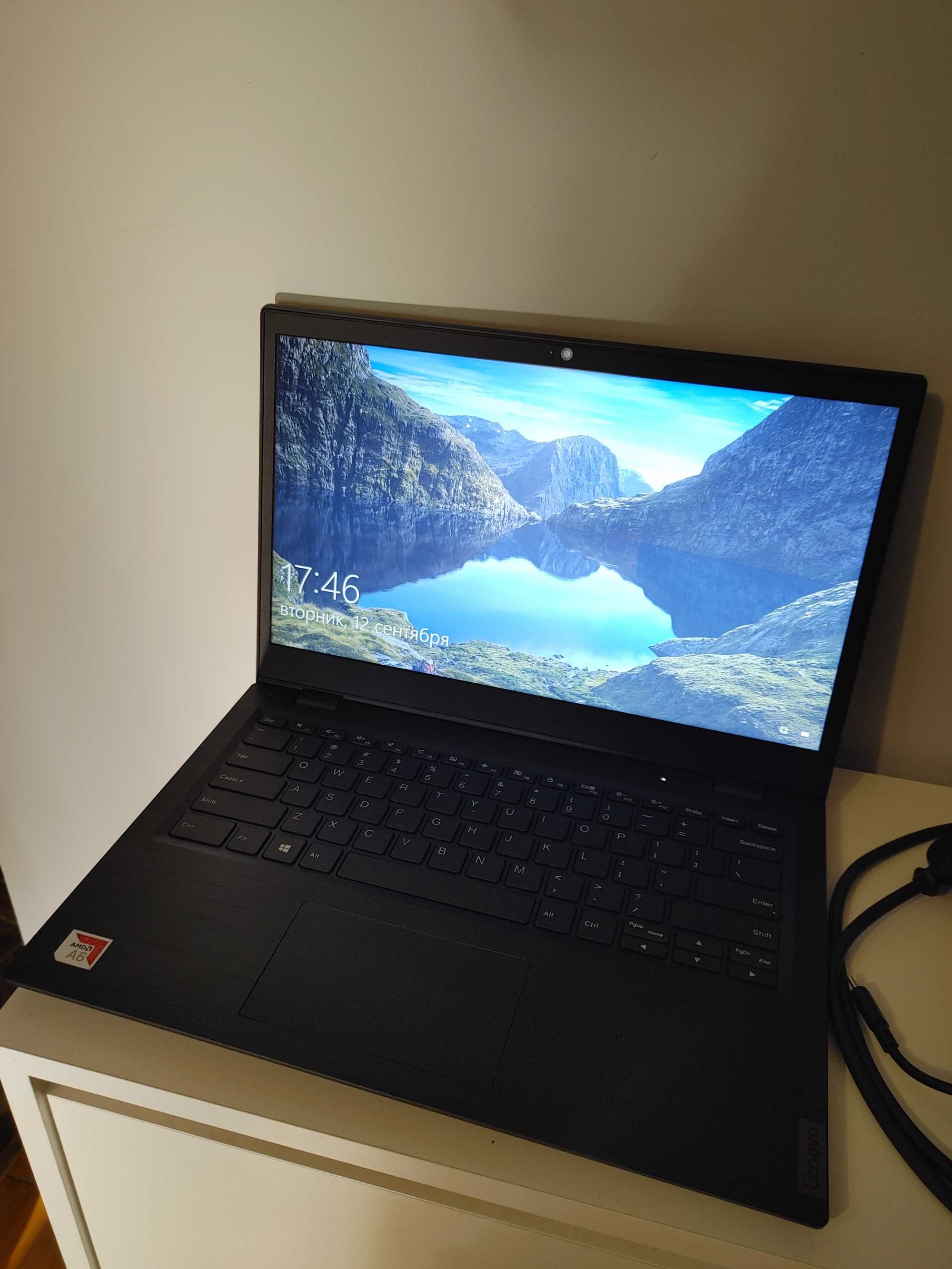 Ноутбук Lenovo 14w Graphite ідеал Chrome Windows 10