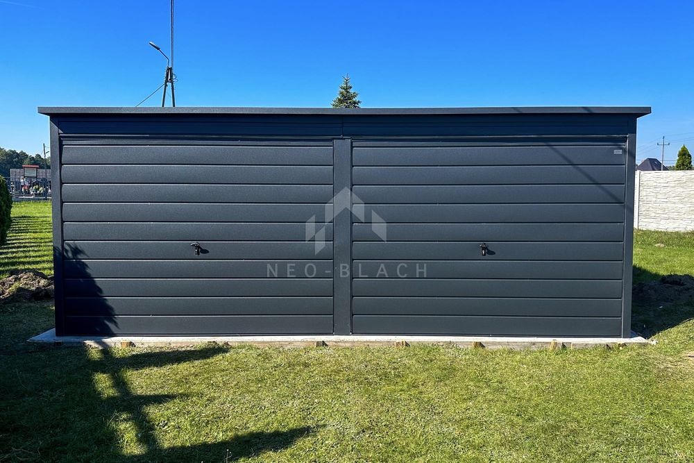 Garaż Blaszany 6X4,5M - 2X Brama - Antracyt Dach Spad W Tył Nb145