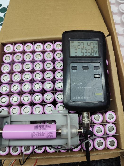 Акумулятор 18650 високострумовий Samsung 35 e