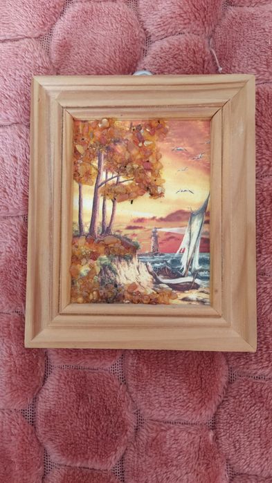 Mały obrazek z bursztynami